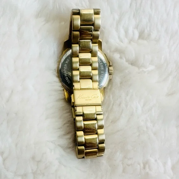 Kenneth Cole Gold Watch - Picture 6 of 7